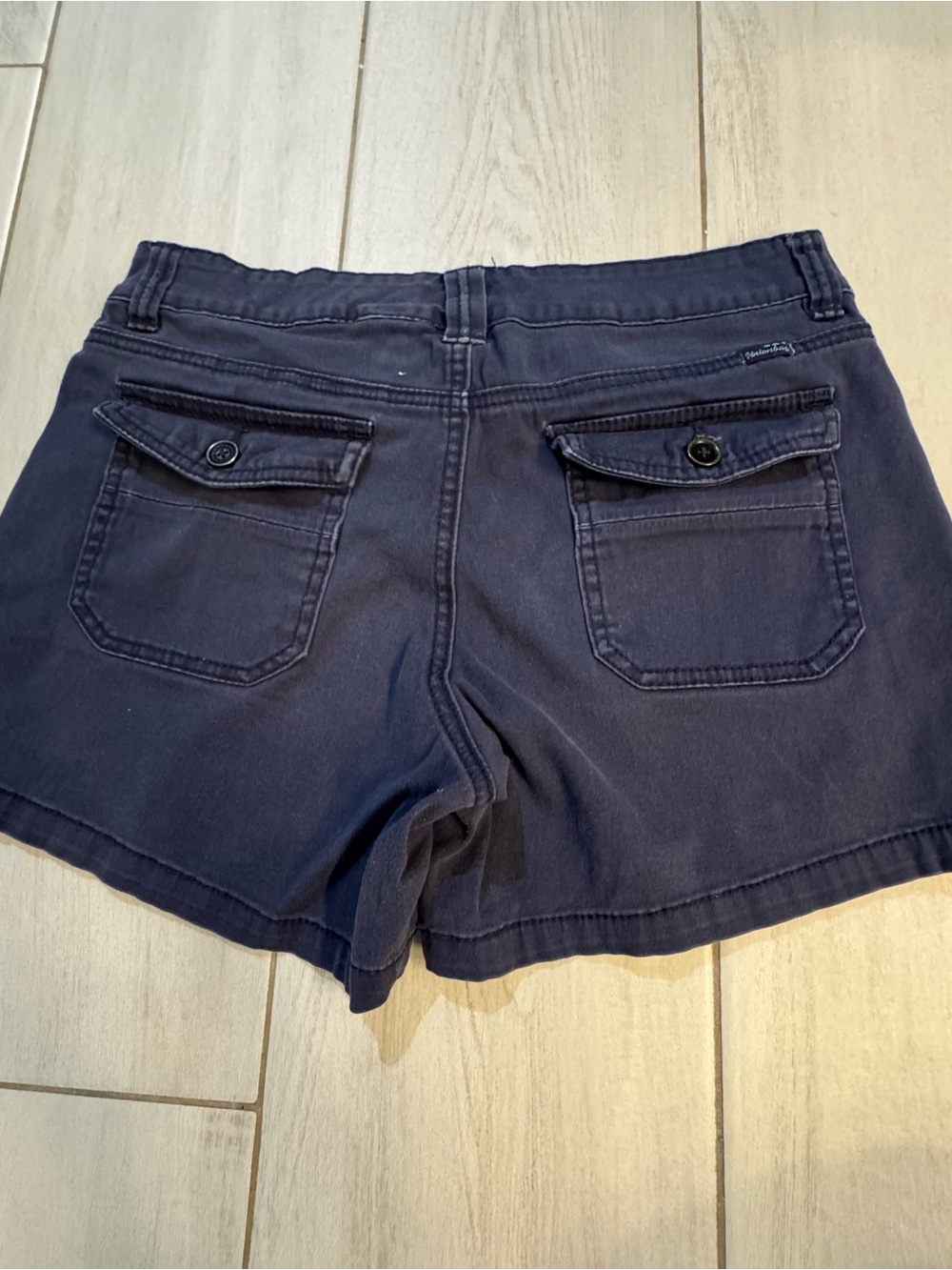 TWO pairs of UNIONBAY Women's Denim Short Set - White and Navy - Picture 3 of 7